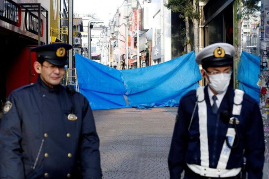 Nhật Bản: Cảnh sát giao thông tự sát sau vụ lao xe đầu năm mới - Ảnh 2.